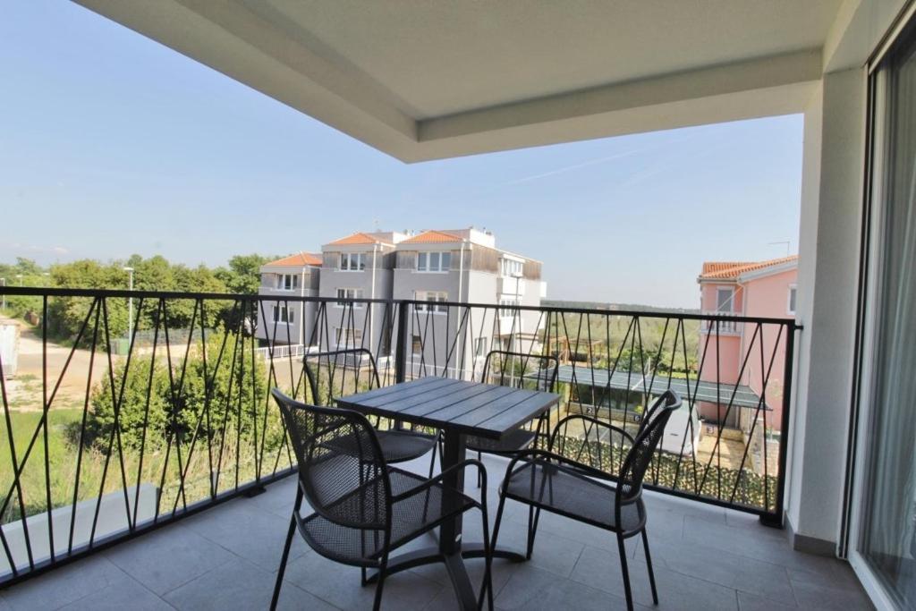 Apartments La Mar Zambratija Экстерьер фото