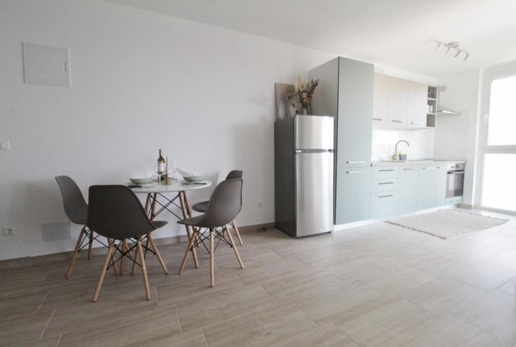 Apartments La Mar Zambratija Экстерьер фото