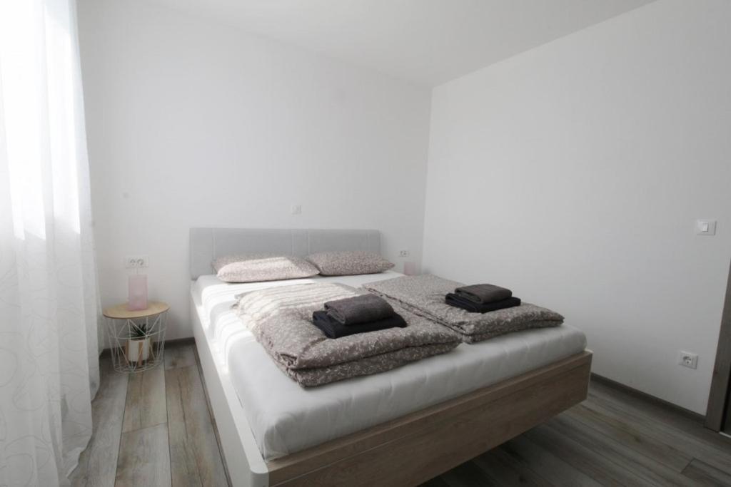 Apartments La Mar Zambratija Экстерьер фото