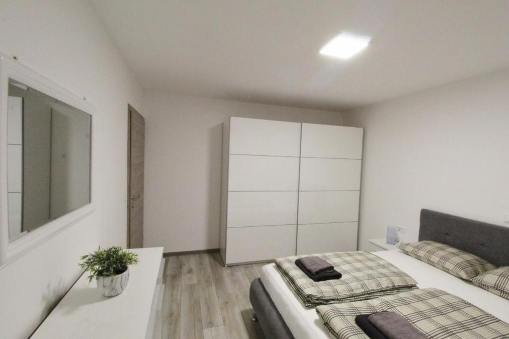 Apartments La Mar Zambratija Экстерьер фото